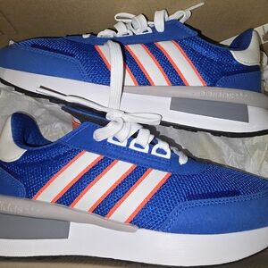 ✨ Holiday SALE! Adidas Youth Sneakers 6.5Y – Brand New Also Fits Size 8Womens